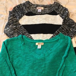 Lot of 2 Sweaters